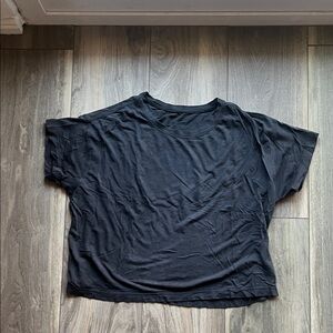 Lululemon Black Short Sleeve T-Shirt